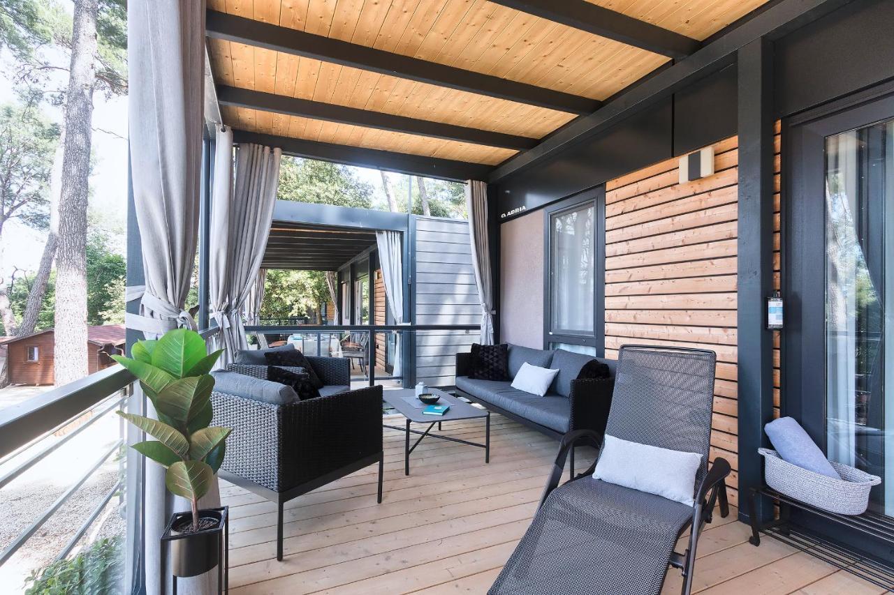 Total Escape Mobile Home Nera Camp Porton Biondi Rovinj Exteriér fotografie